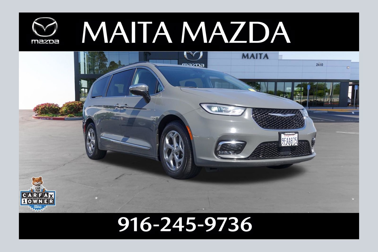 Used 2023 Chrysler Pacifica Limited FWD image 1
