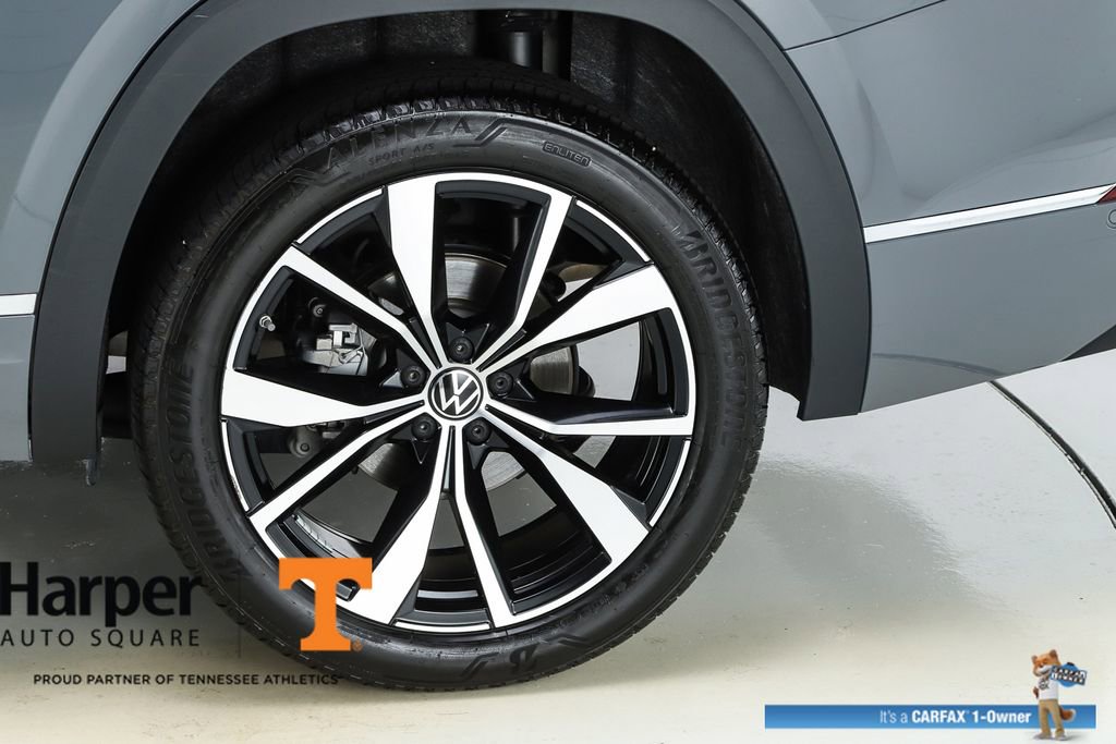 Used 2025 Volkswagen Atlas SEL Premium R-Line AWD/4WD image 6