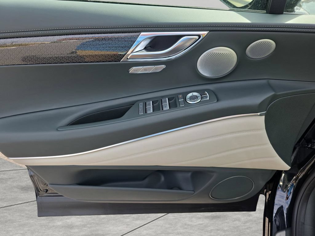 New 2026 Genesis GV80 3.5T e-SC AWD/4WD image 15