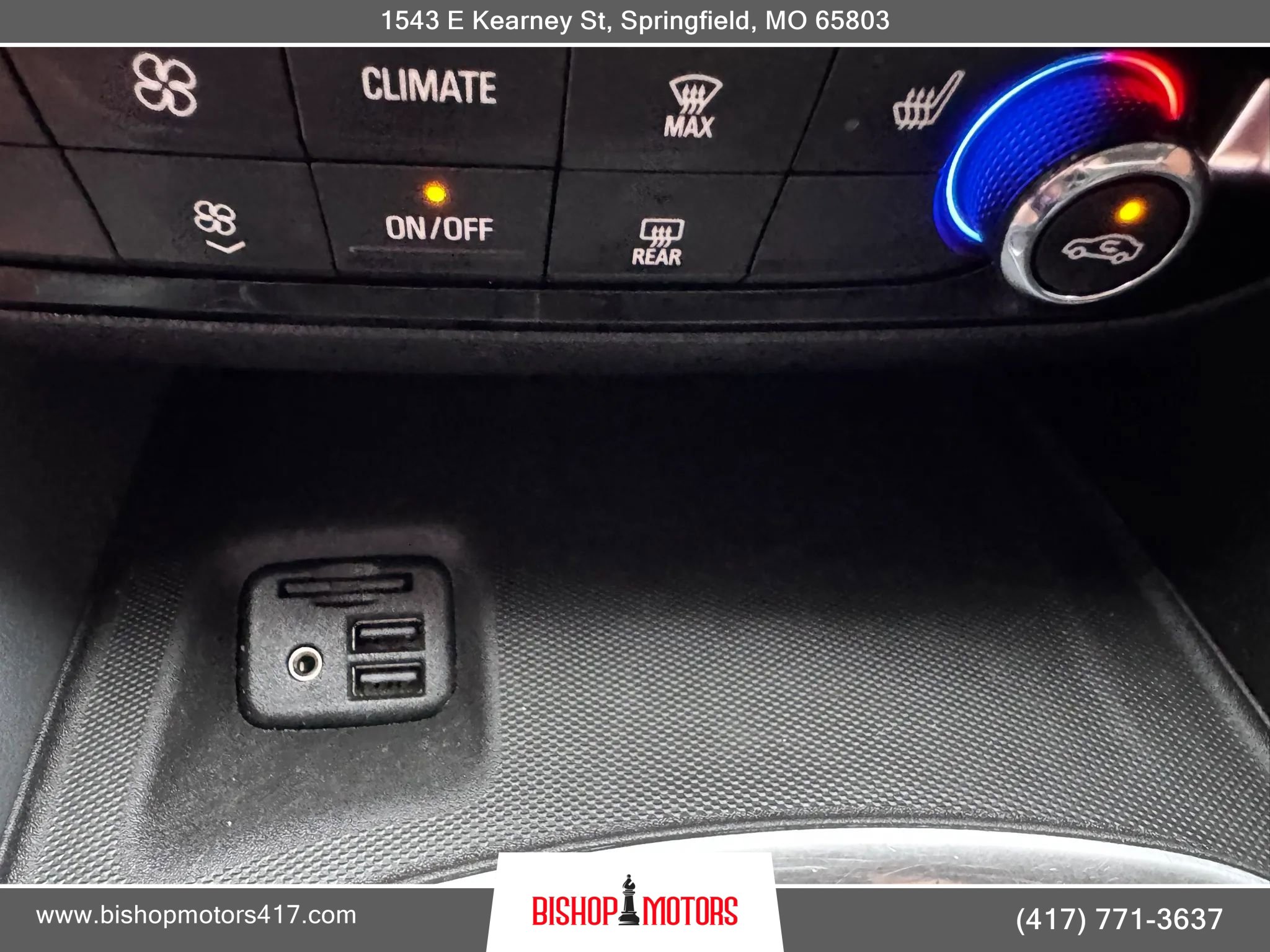 Used 2020 Buick Enclave Essence w/ Sound and Sites Package AWD/4WD image 48
