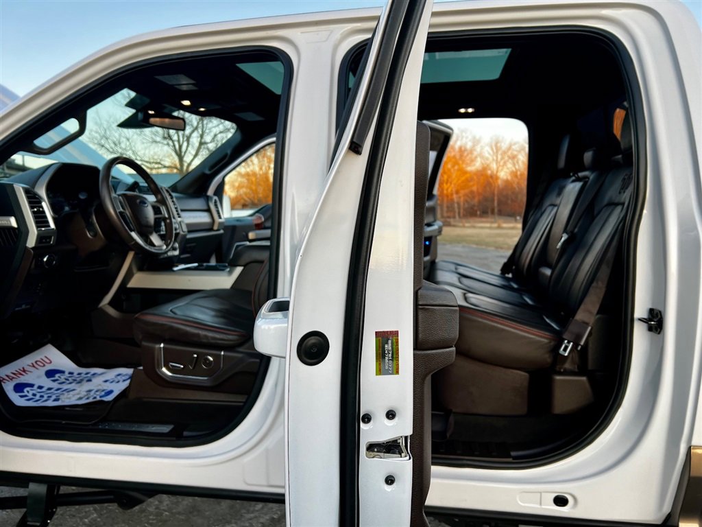 Used 2017 Ford F250 King Ranch w/ King Ranch Ultimate Package image 33