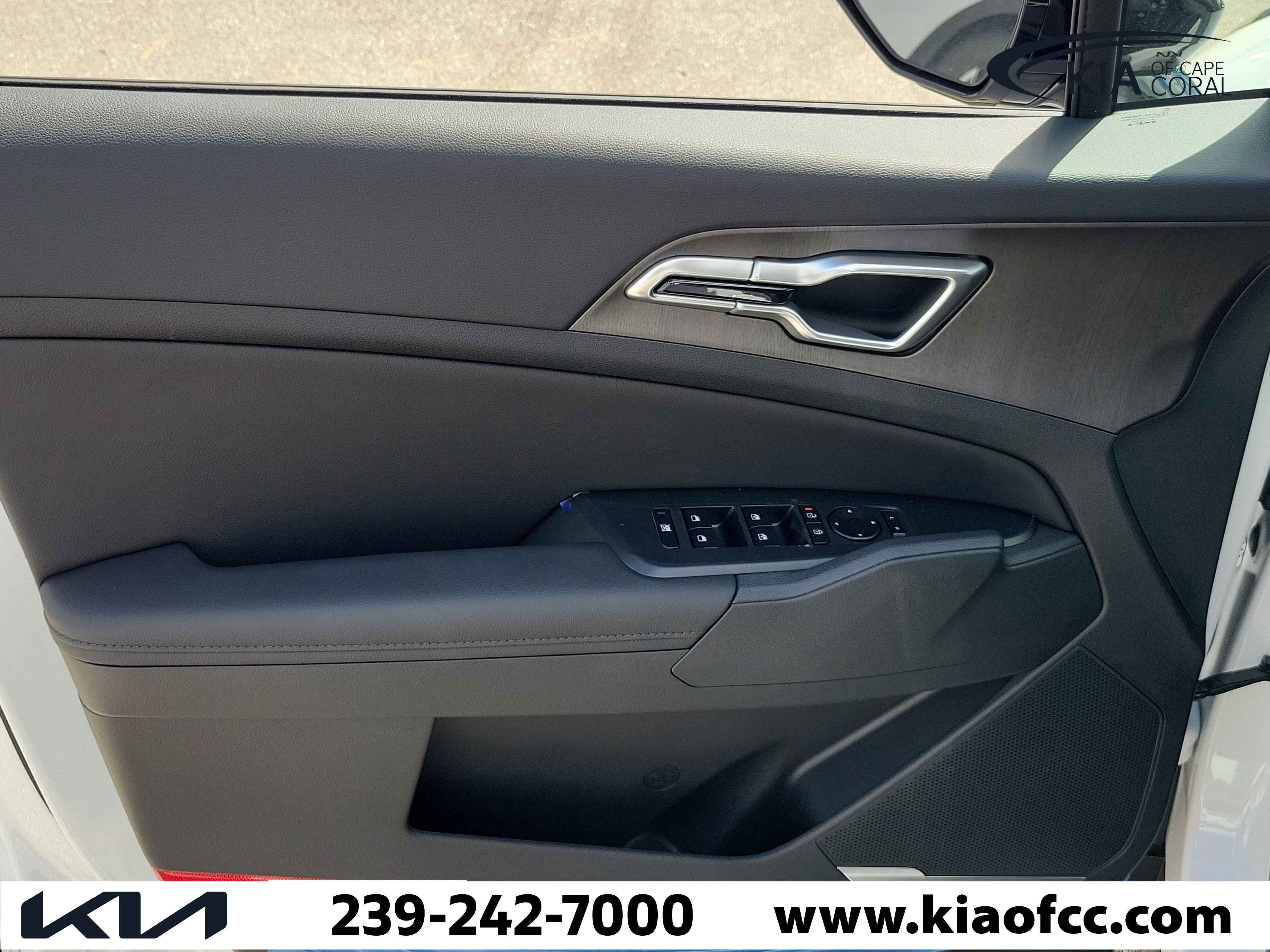 New 2027 Kia Sportage X-Line AWD/4WD image 24