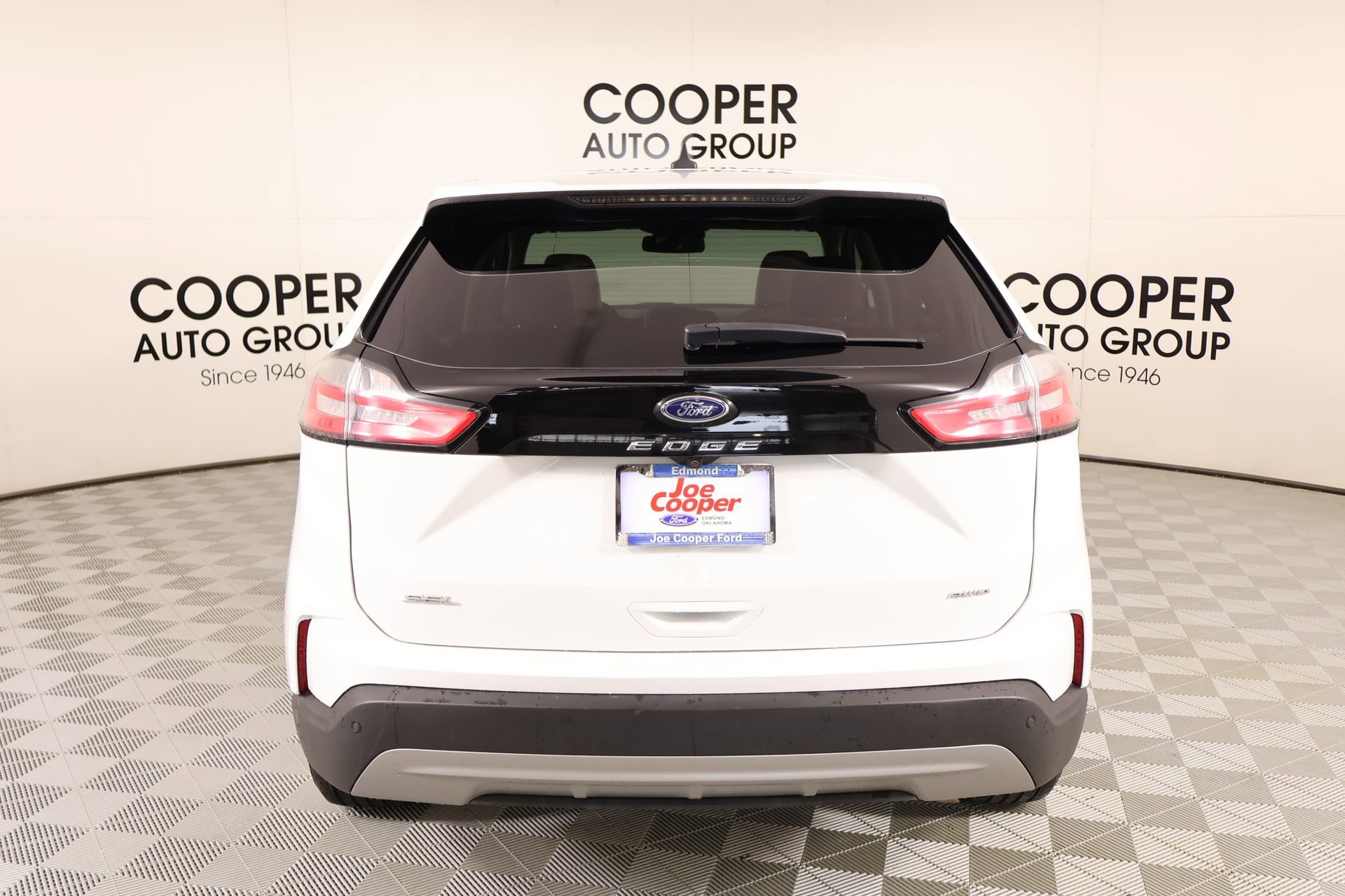 Used 2024 Ford Edge SEL AWD/4WD image 21
