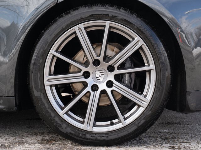 Certified 2025 Porsche Panamera 4 image 13