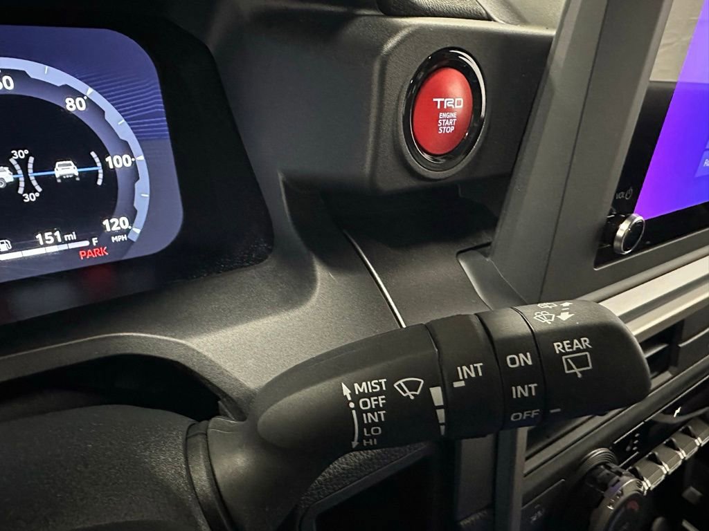 Used 2025 Toyota 4Runner TRD Off-Road image 22