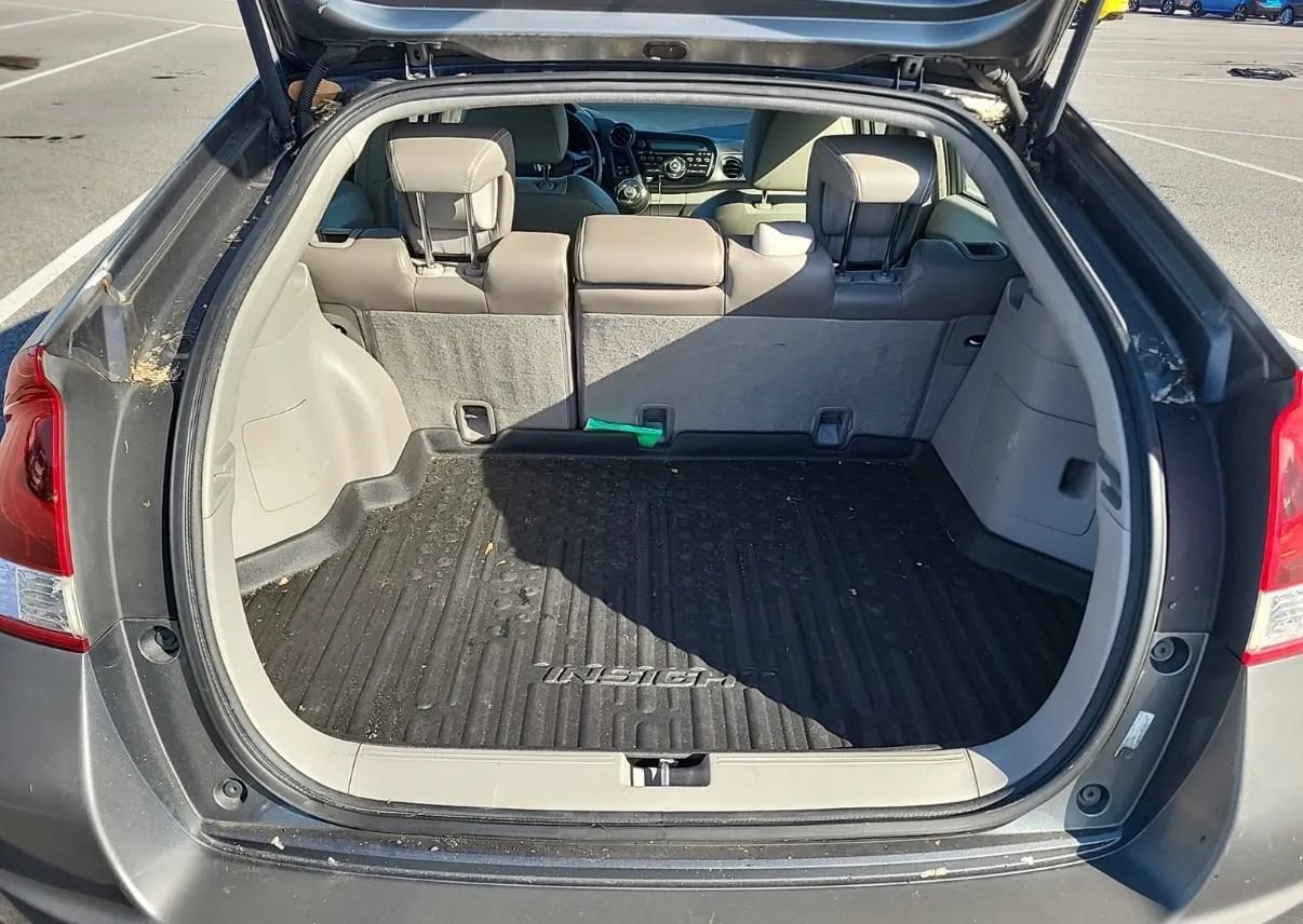 Used 2013 Honda Insight EX image 10