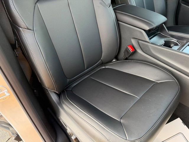 New 2025 Jeep Grand Cherokee Limited w/ Black Appearance Package image 16