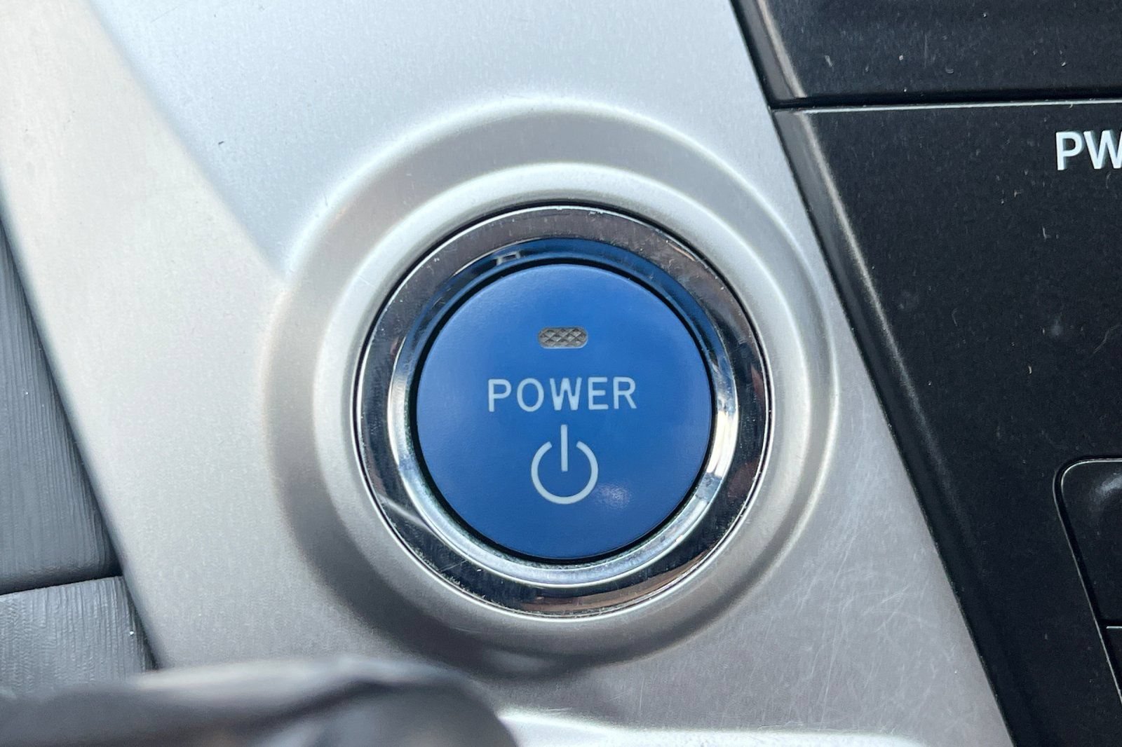 Used 2013 Toyota Prius V Three FWD image 19