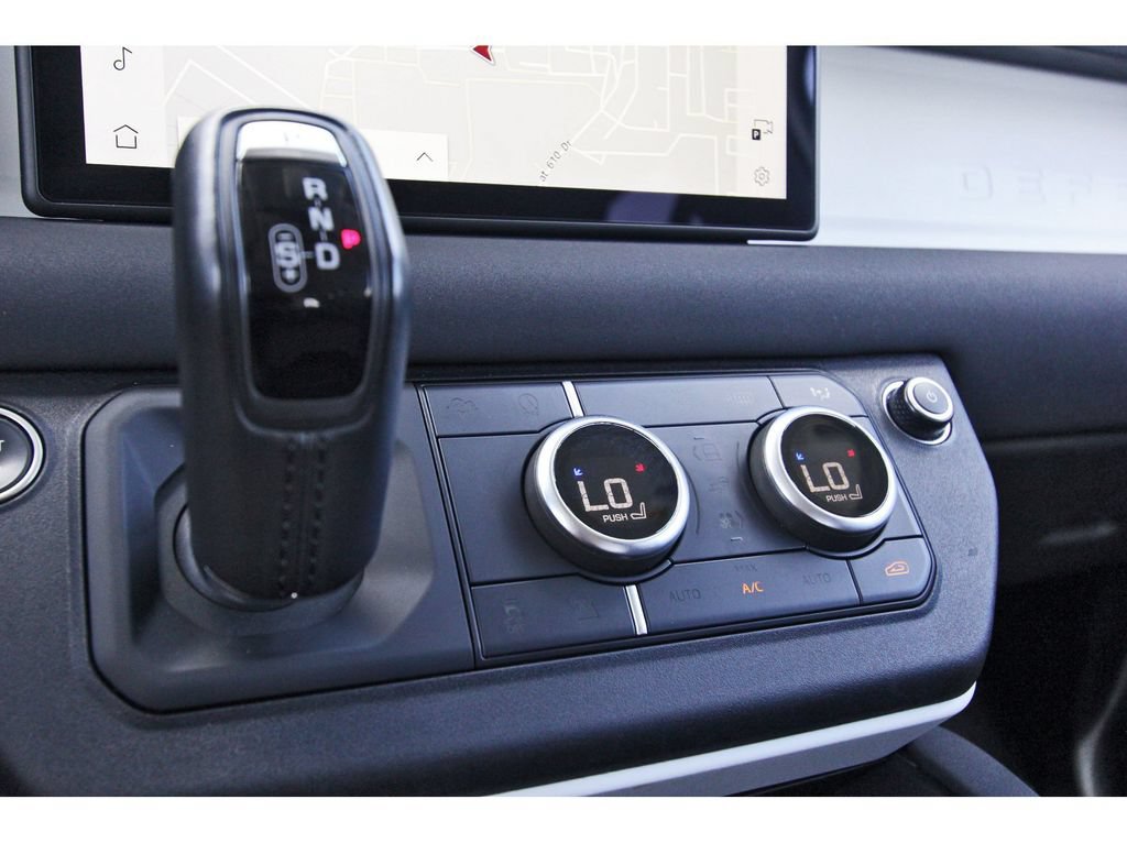 Used 2023 Land Rover Defender 110 AWD/4WD image 24