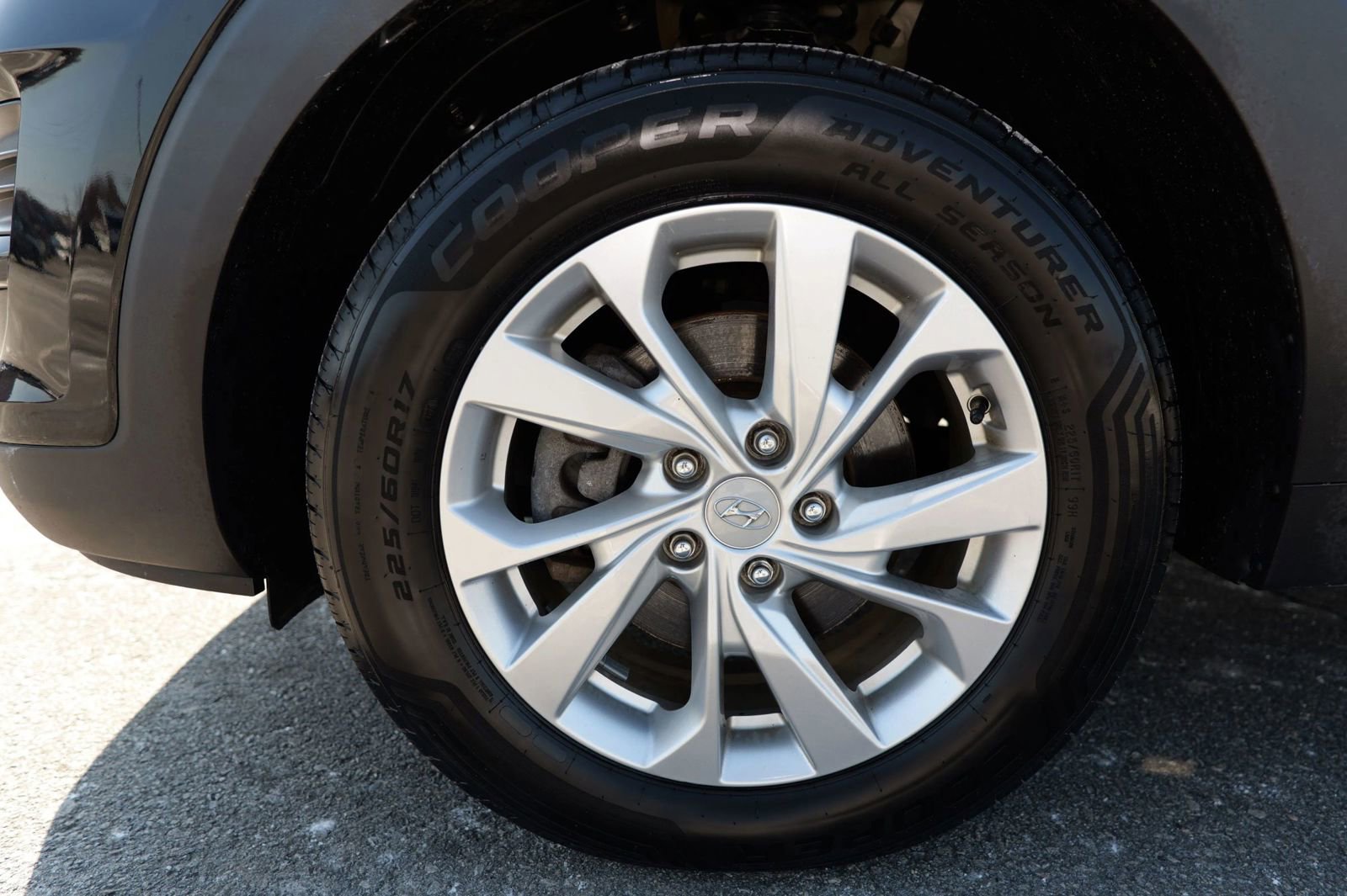 Used 2019 Hyundai Tucson Value w/ Cargo Package image 11