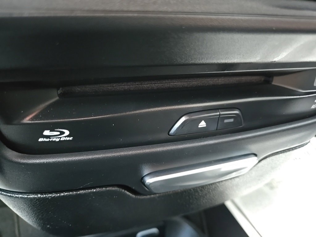 Used 2020 Chrysler Pacifica Limited w/ Advanced Safetytec Group image 68