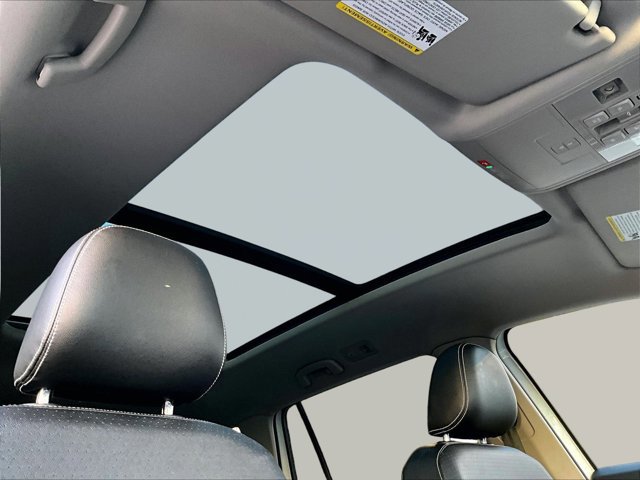 Used 2022 Volkswagen Atlas SEL image 17