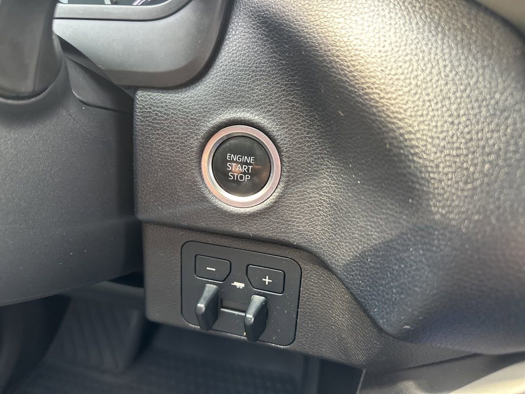 Used 2024 Toyota Tundra SR5 w/ SR5 Premium Package image 19