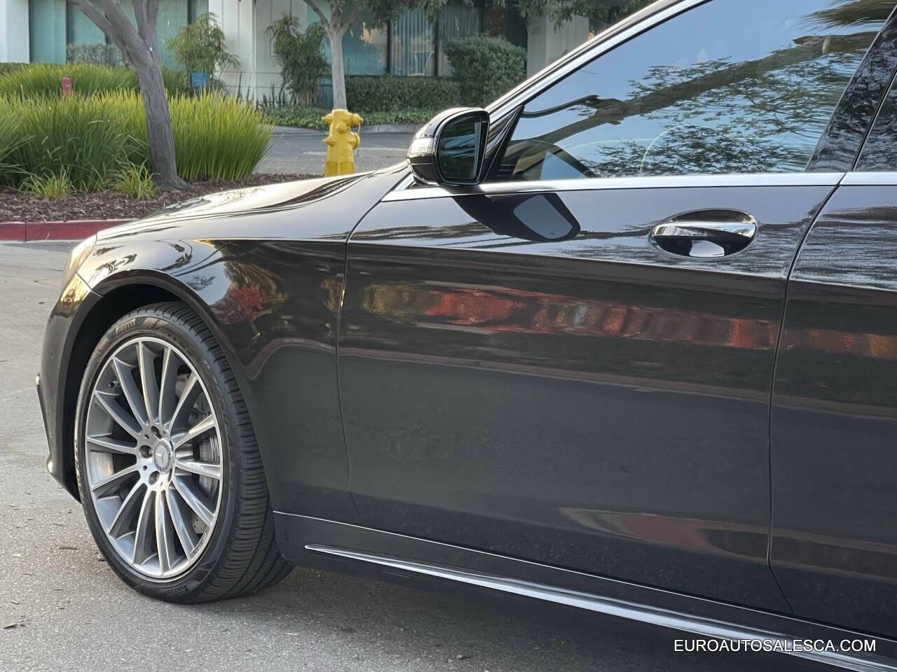 Used 2016 Mercedes-Benz S 550 Sedan image 15