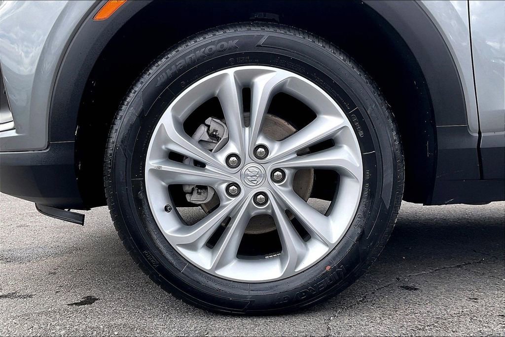 Used 2023 Buick Encore GX Preferred w/ Cold Weather Comfort Package image 9