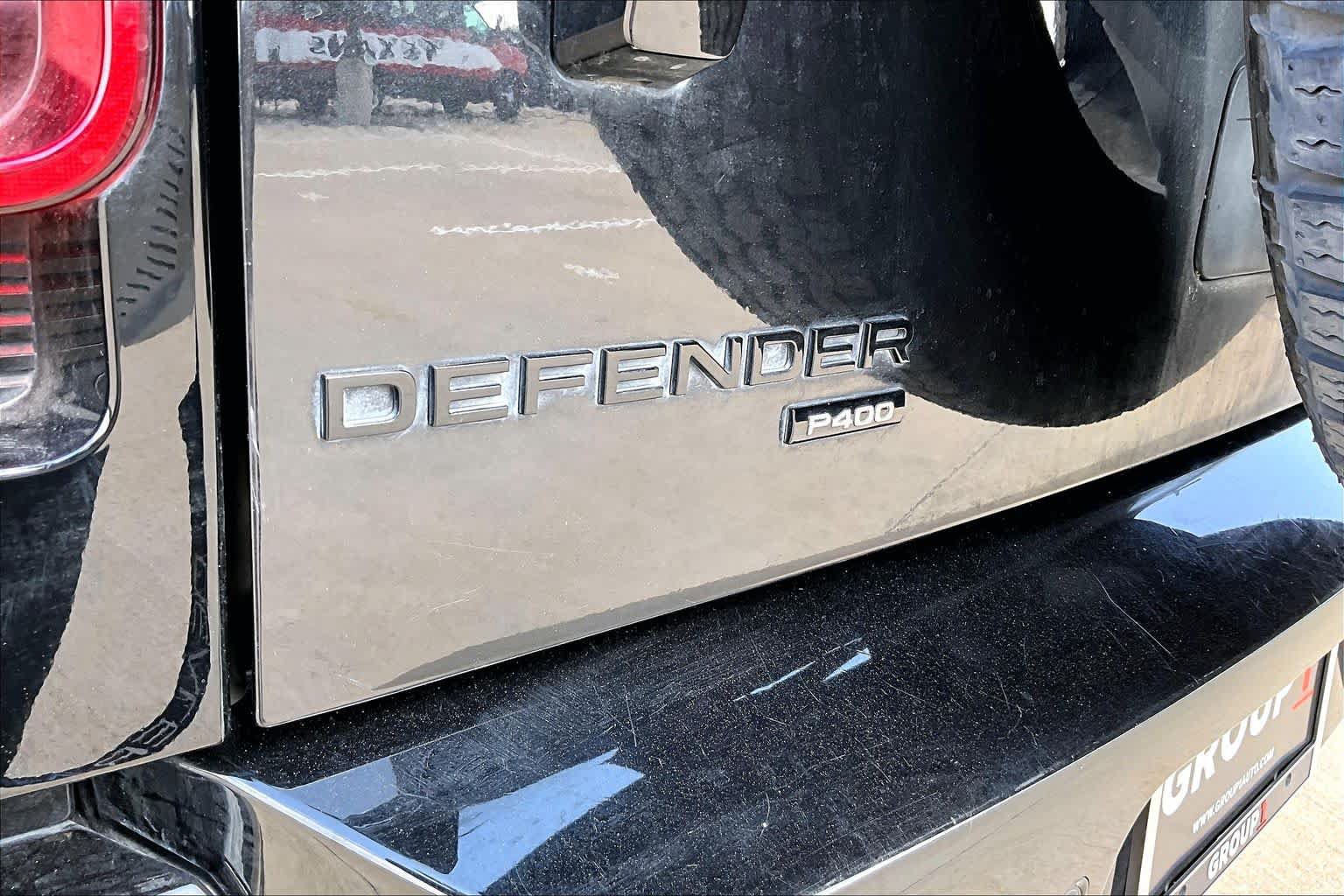 Used 2022 Land Rover Defender 110 X-Dynamic SE AWD/4WD image 31