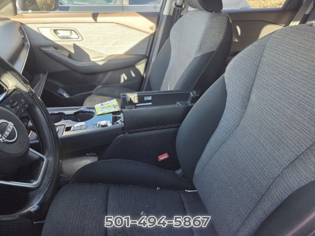 Used 2023 Nissan Rogue SV FWD image 10