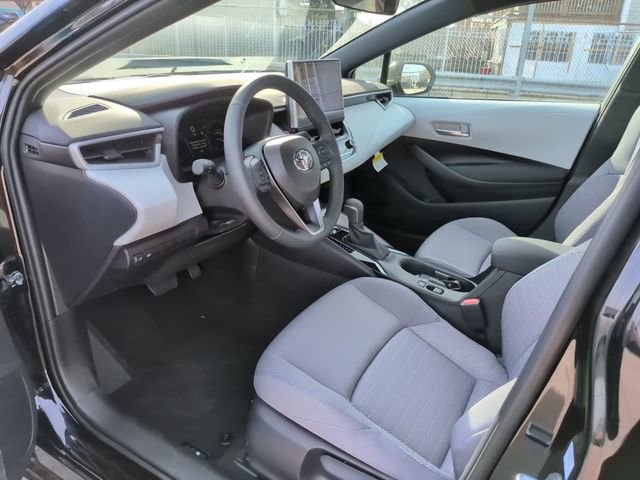 Used 2026 Toyota Corolla SE w/ SE Package image 12