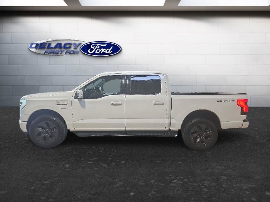 Used 2022 Ford F150 Lightning Lariat w/ Equipment Group 511A High AWD/4WD image 3