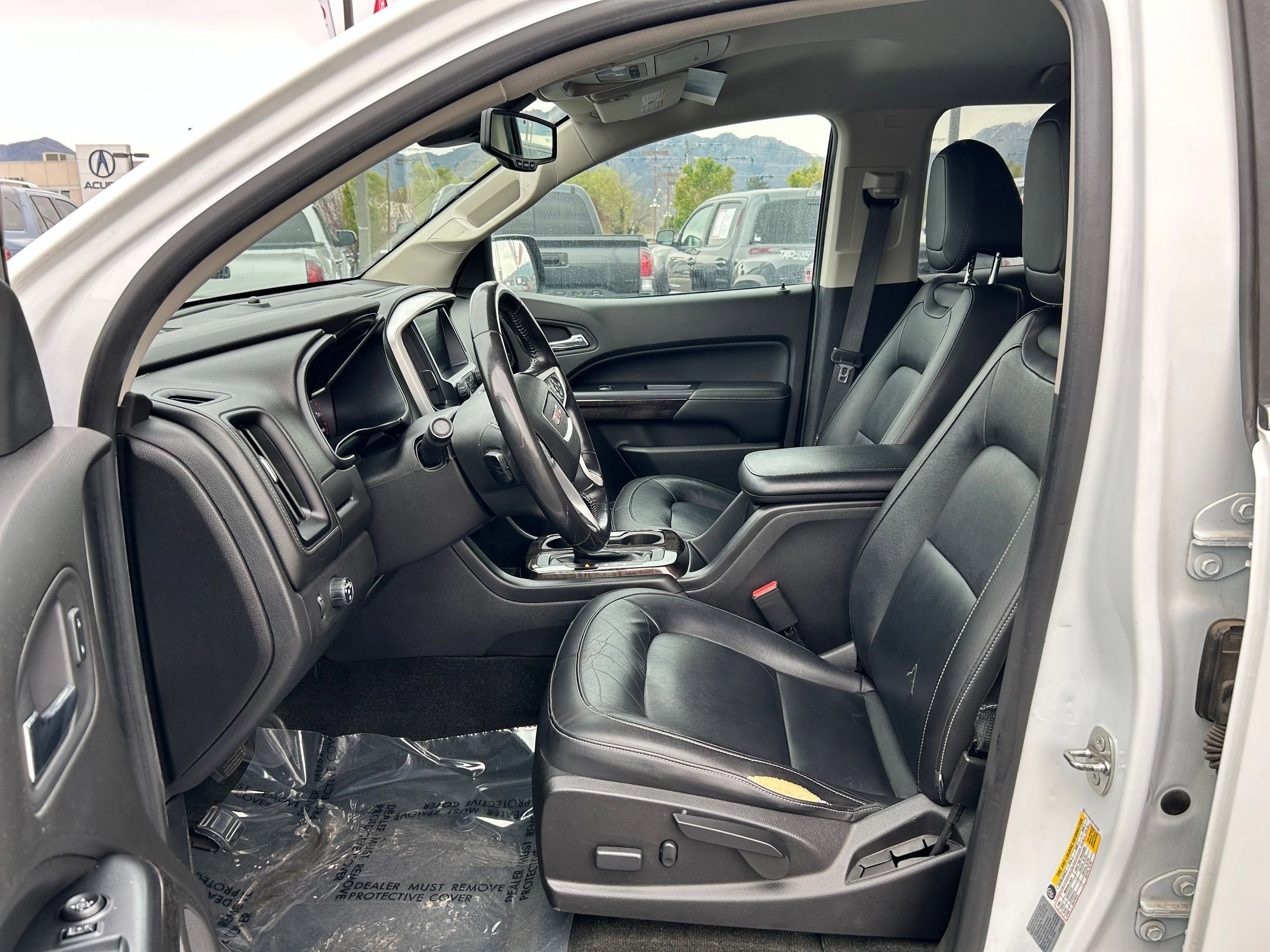 Used 2016 GMC Canyon SLT w/ Driver Alert Package image 11