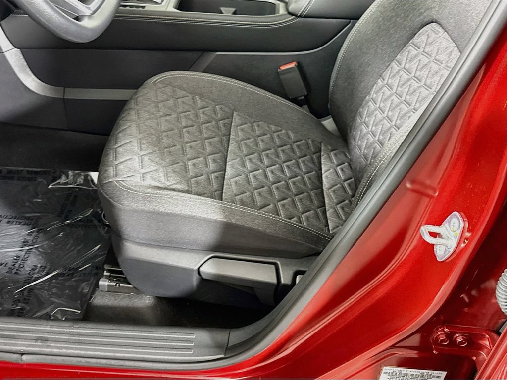 Certified 2025 Nissan Kicks SV w/ SV Premium Package AWD/4WD image 24