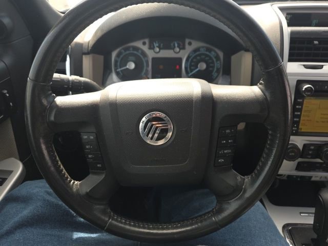Used 2010 Mercury Mariner Premier image 36