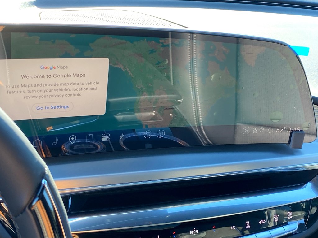 New 2024 Cadillac Lyriq Luxury image 6