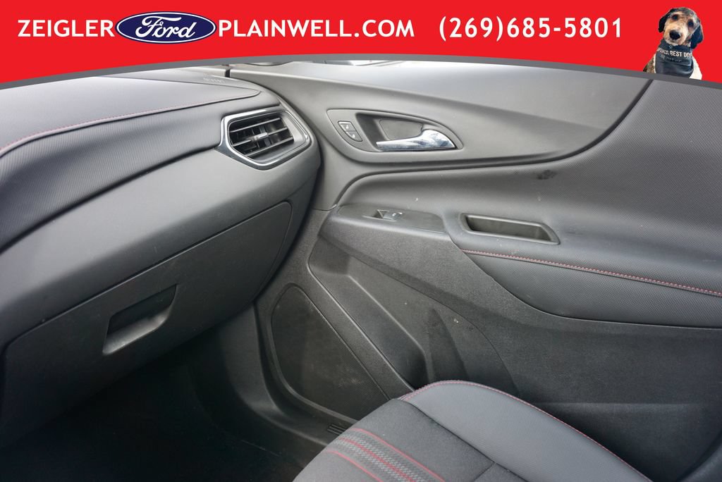 Used 2023 Chevrolet Equinox RS w/ LPO, Floor Liner Package FWD image 31