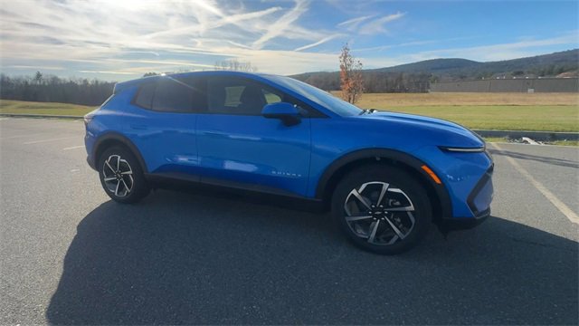 New 2026 Chevrolet Equinox EV LT image 6