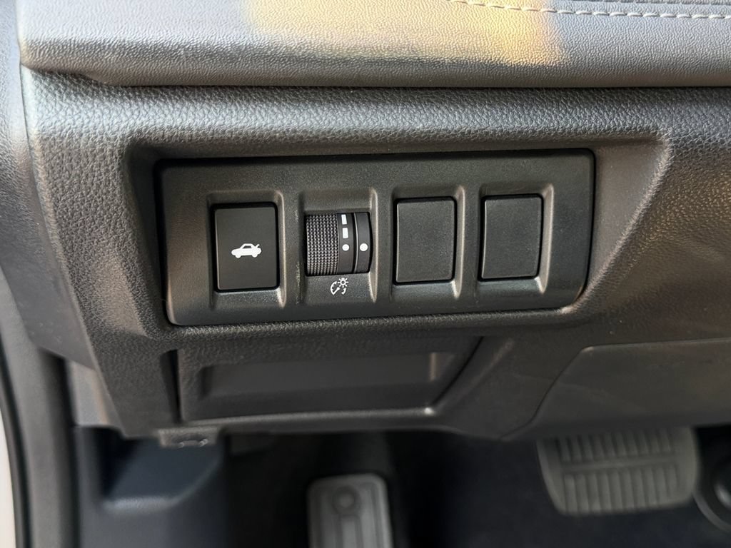 Used 2024 Subaru Legacy Limited AWD/4WD image 29