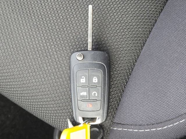 Used 2013 Chevrolet Cruze LT image 30