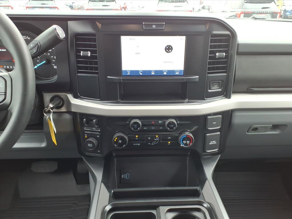 New 2026 Ford F350 XLT image 10