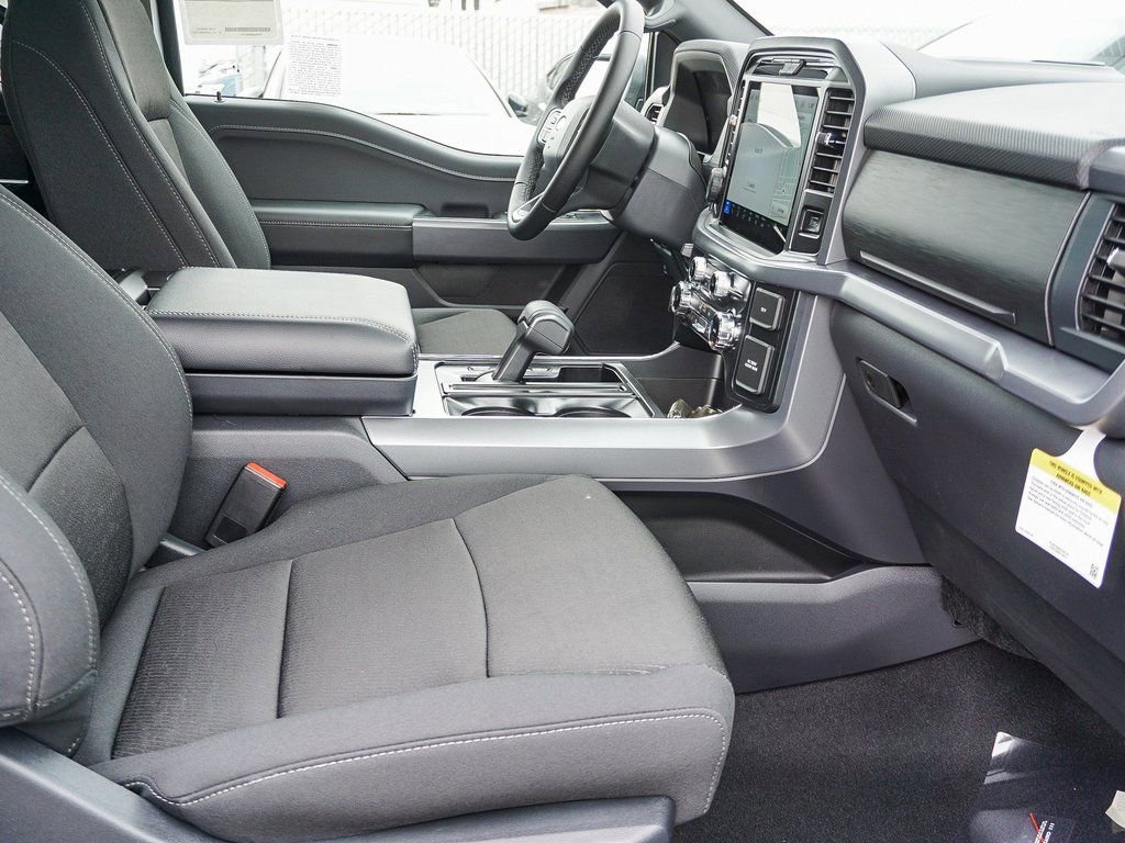 New 2025 Ford F150 XLT w/ Equipment Group 302A MID image 12