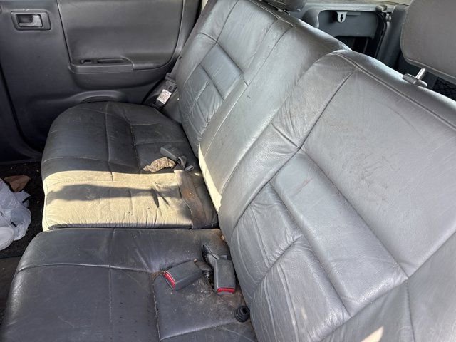 Used 2001 Isuzu Rodeo S image 14