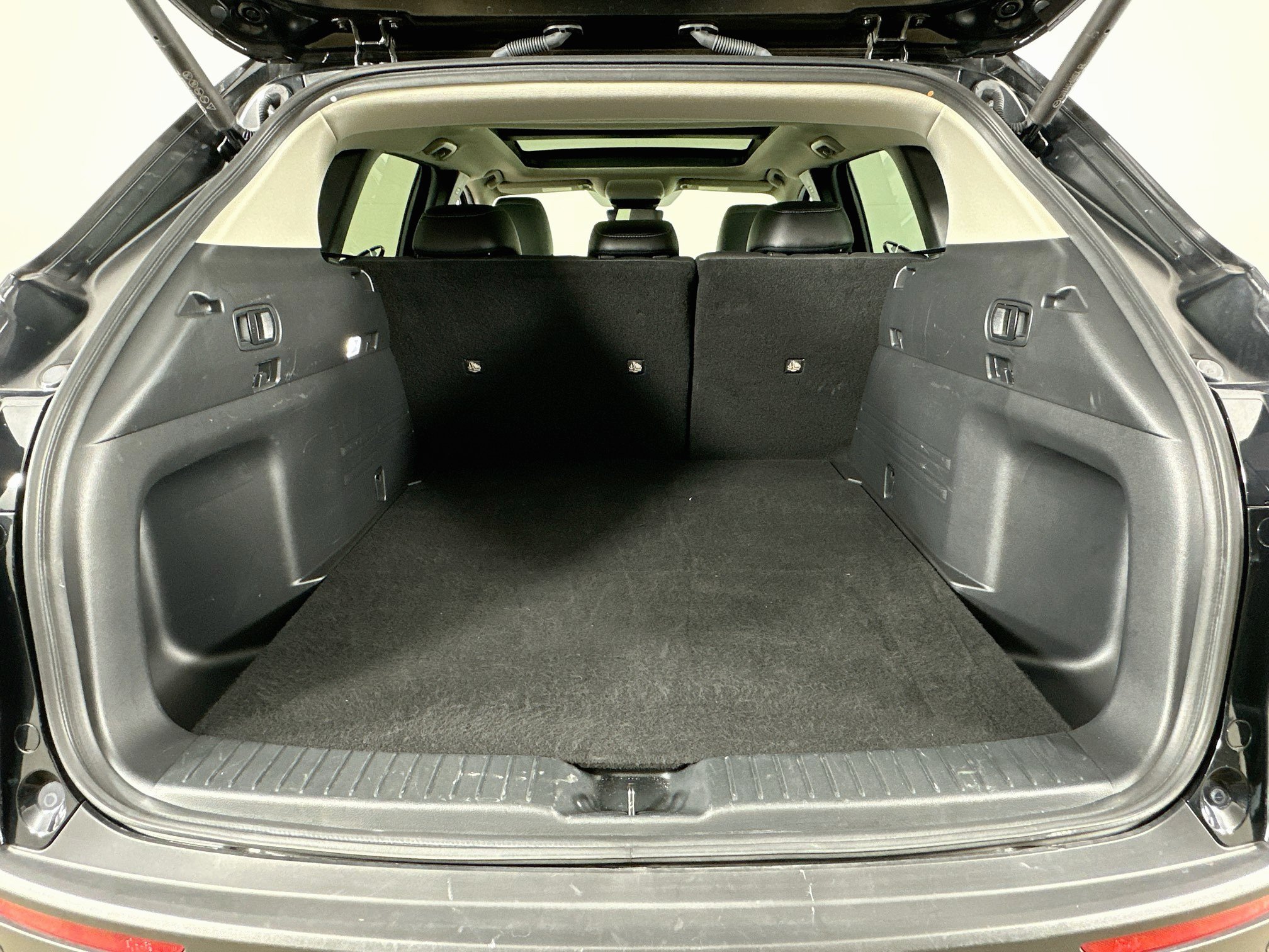 Used 2026 MAZDA CX-50 AWD 2.5 S w/ Preferred Pkg image 28
