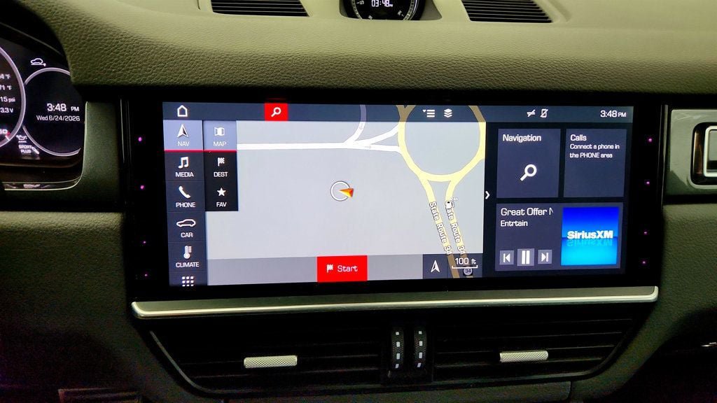 Used 2019 Porsche Cayenne S w/ Premium Plus Package AWD/4WD image 19