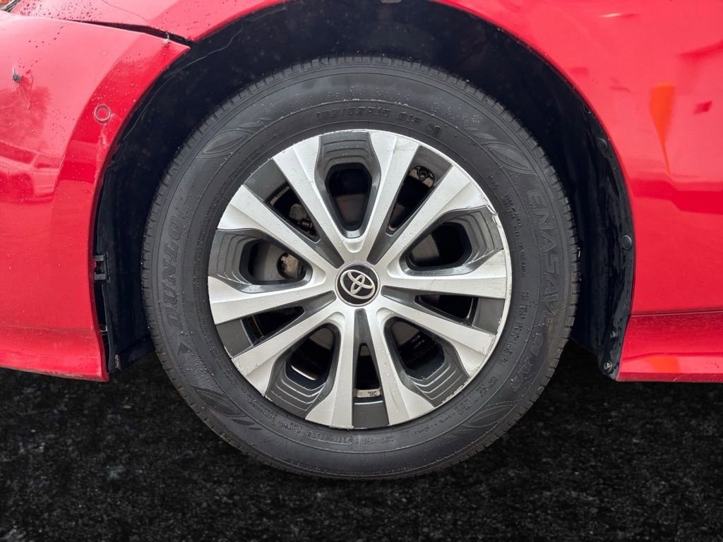 Used 2021 Toyota Prius XLE w/ Carpet Mat Package (TMS) AWD/4WD image 9