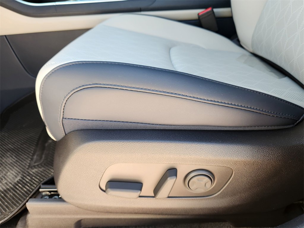 New 2026 Kia Carnival SX image 17