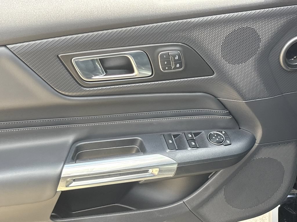 Used 2024 Ford Mustang GT Premium RWD image 17