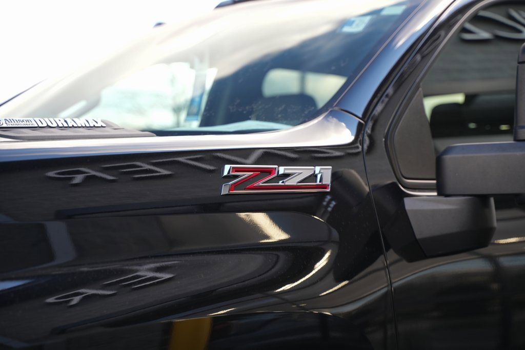 Used 2022 Chevrolet Silverado 2500 LT w/ Convenience Package image 11