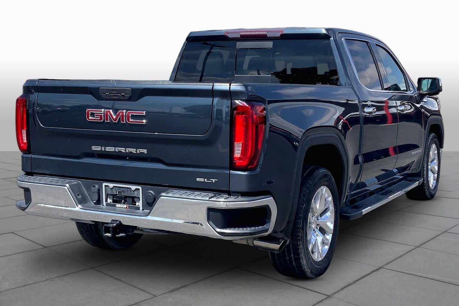 Used 2020 GMC Sierra 1500 SLT RWD image 13