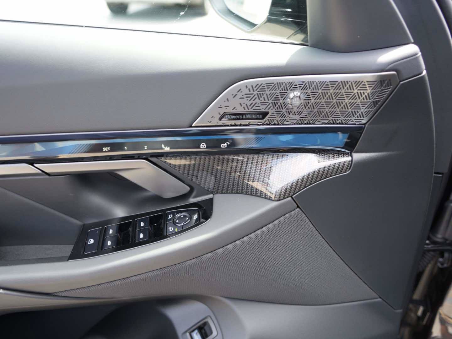 New 2026 BMW i5 M60 AWD/4WD image 14