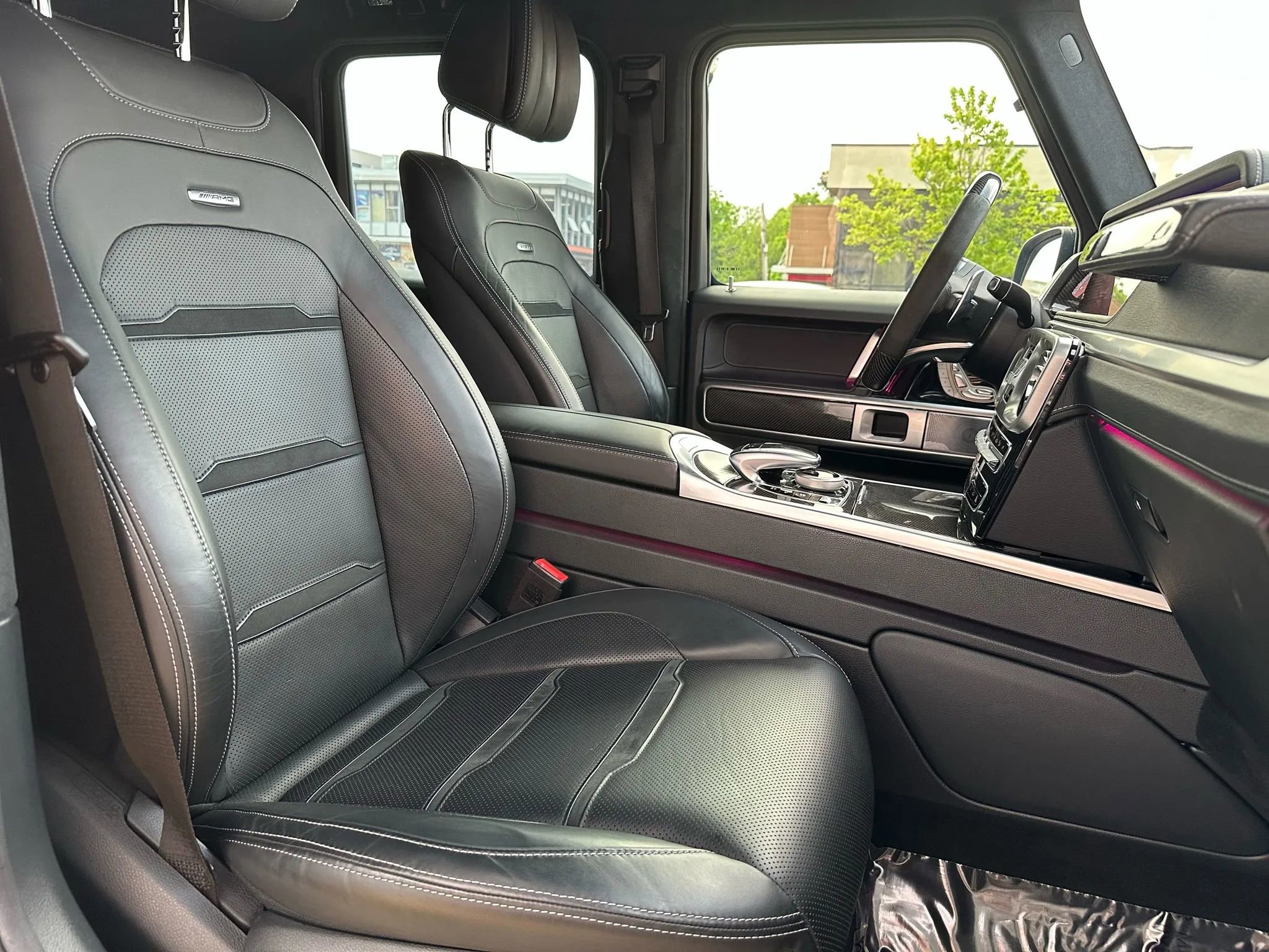 Used 2019 Mercedes-Benz G 63 AMG G 63 AMG Sport Utility 4D w/ Night Package image 16