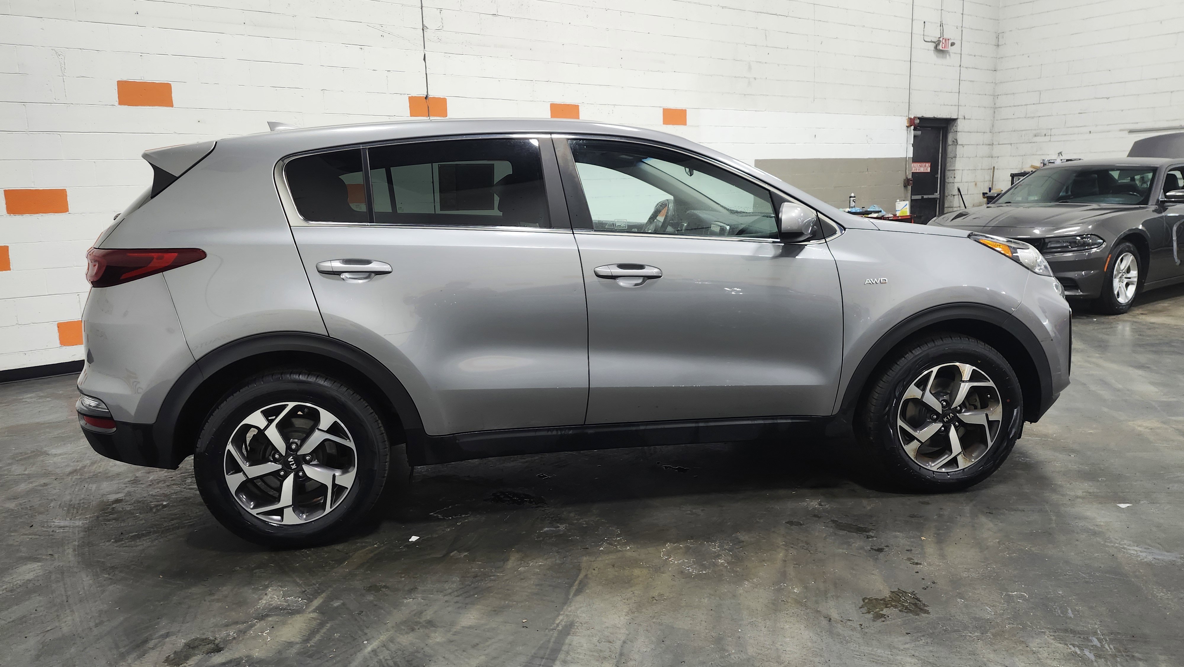 Used 2020 Kia Sportage LX image 16