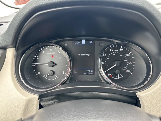 Used 2022 Nissan Rogue Sport SL AWD/4WD image 17