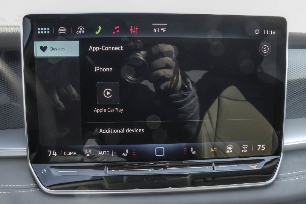 New 2026 Volkswagen Tiguan SE AWD/4WD image 22