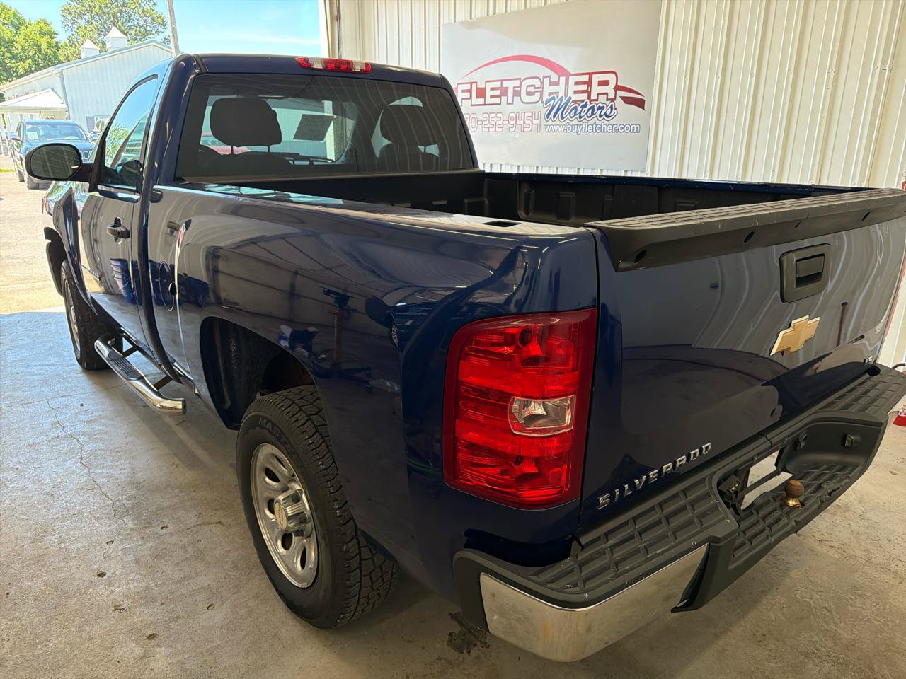 Used 2013 Chevrolet Silverado 1500 W/T w/ LS Package RWD image 3