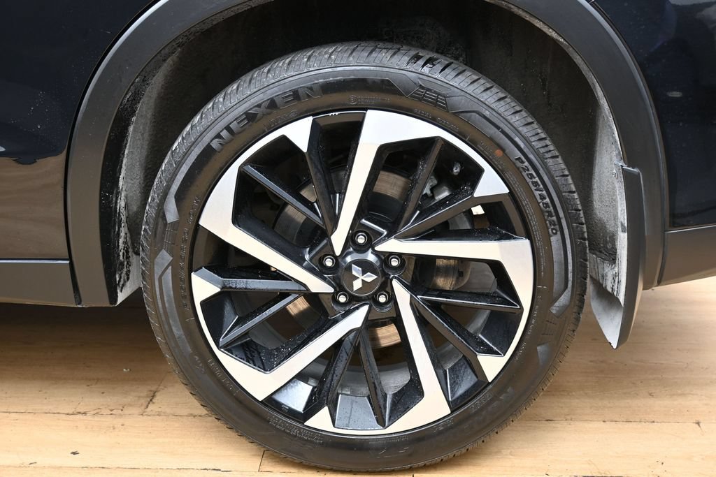 Used 2022 Mitsubishi Outlander SE FWD image 12