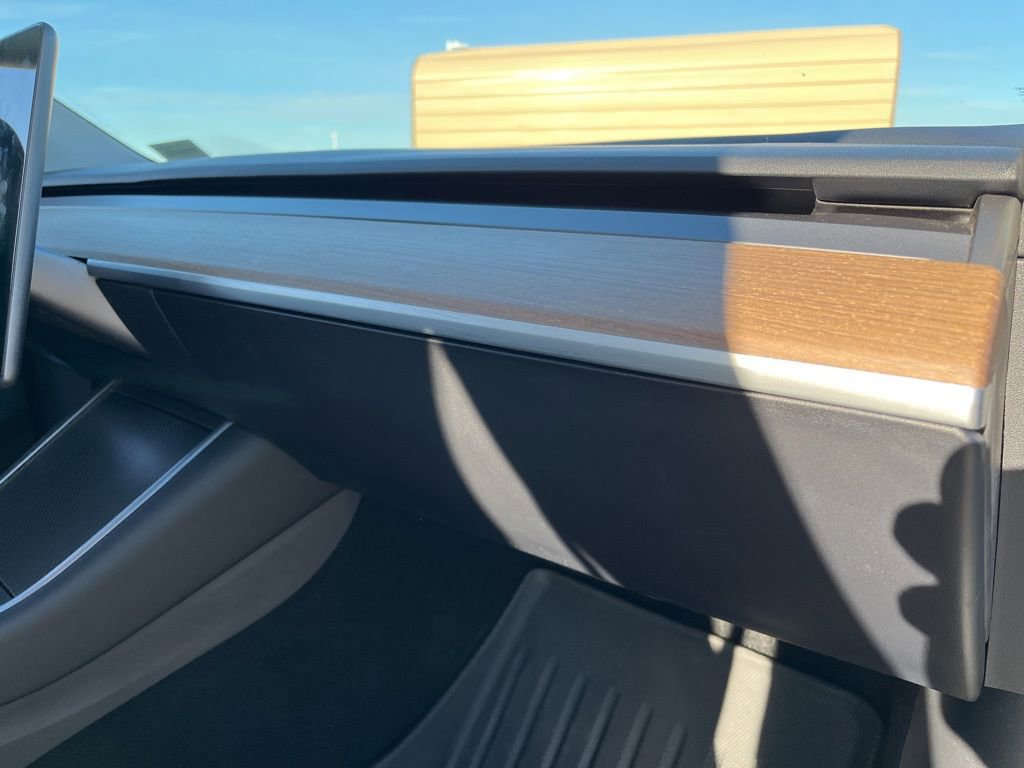 Used 2021 Tesla Model Y Long Range image 41