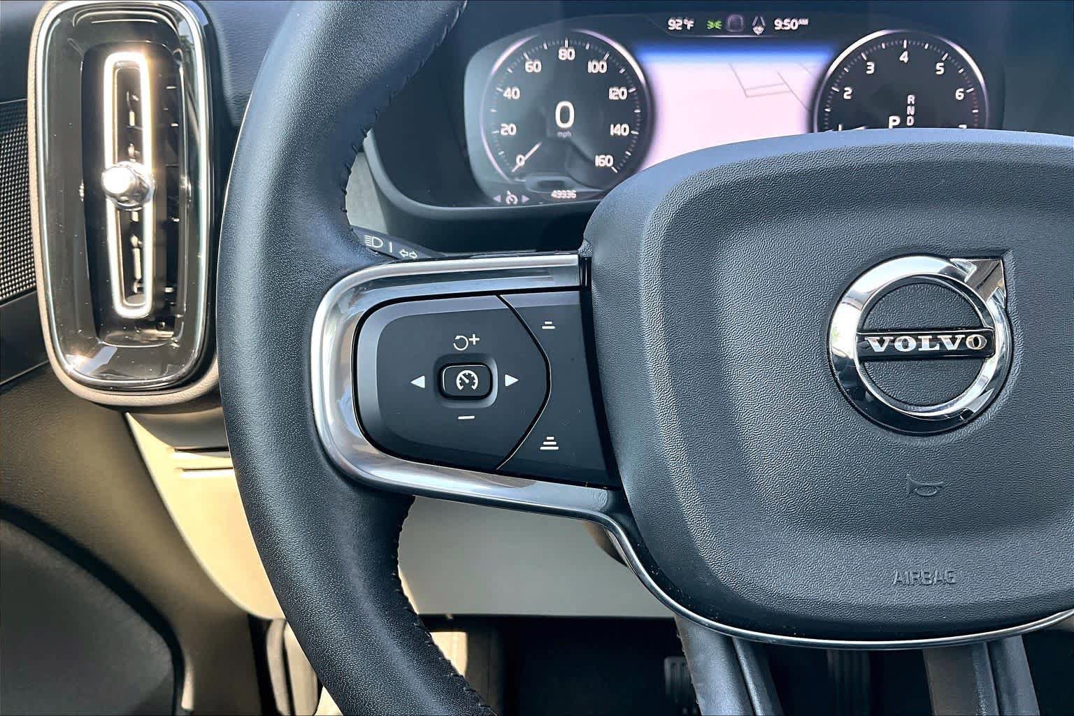 Used 2021 Volvo XC40 T4 Inscription w/ Protection Package FWD image 26